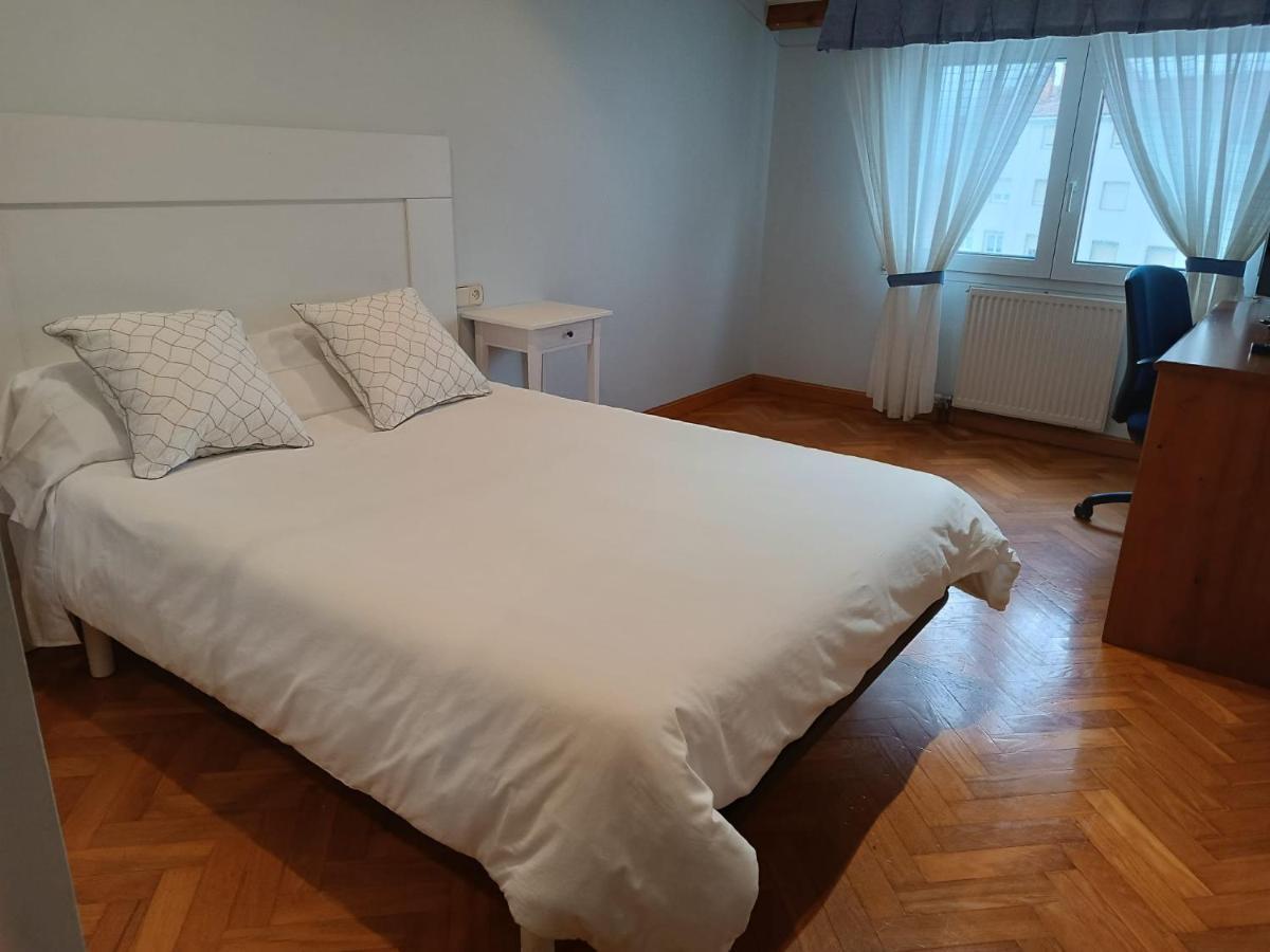 Apartamento Os Pineiros Cambados Esterno foto
